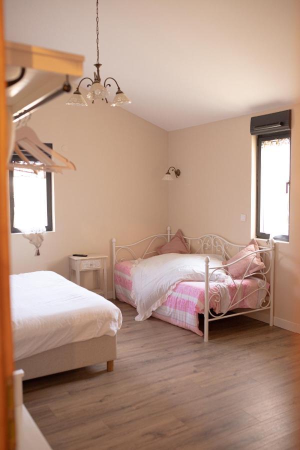 Domaine Des Jammetous - Hotel And Yoga Retreat Center La Magdelaine-Sur-Tarn エクステリア 写真