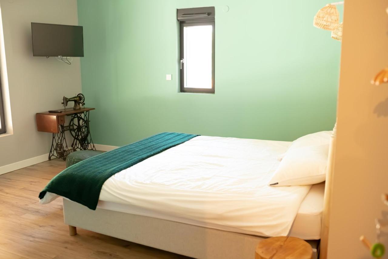 Domaine Des Jammetous - Hotel And Yoga Retreat Center La Magdelaine-Sur-Tarn エクステリア 写真